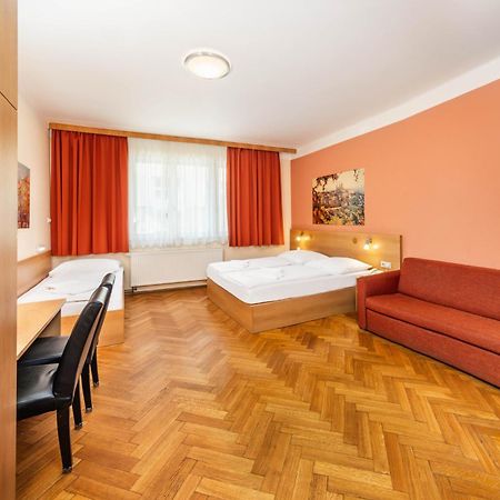 Residence Bene Prag Exterior foto